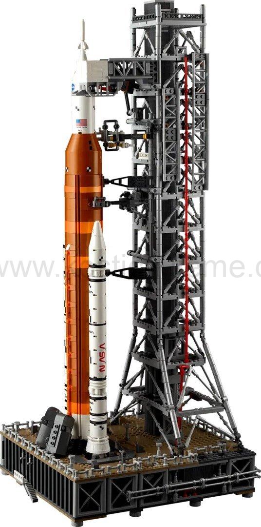 LEGO Icons 10341 NASA Artemis Space Launch System
