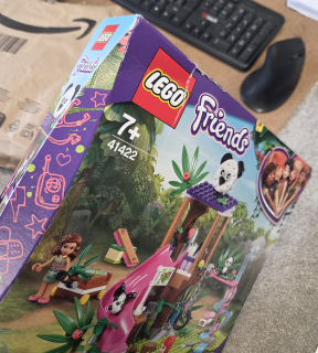 LEGO® Friends 41422 Pandí domek na stromě v džungli - rozbita krabice